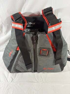 Onyx MoveVent Adult Life Jacket Vest – Medium/Large – Gray/Red
